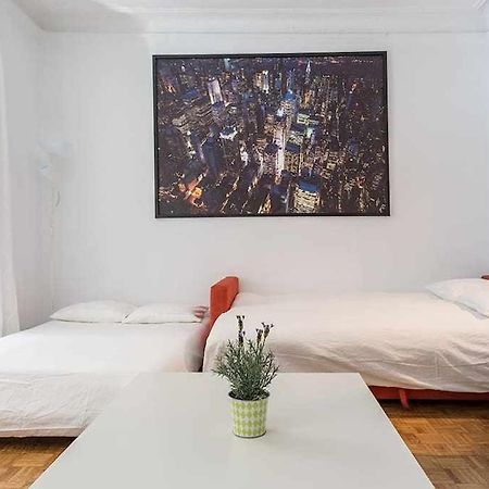 Apartamento Confortable En Atocha Lägenhet Madrid Exteriör bild