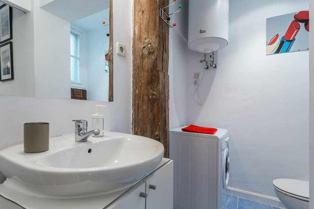 Apartamento Confortable En Atocha Lägenhet Madrid Exteriör bild