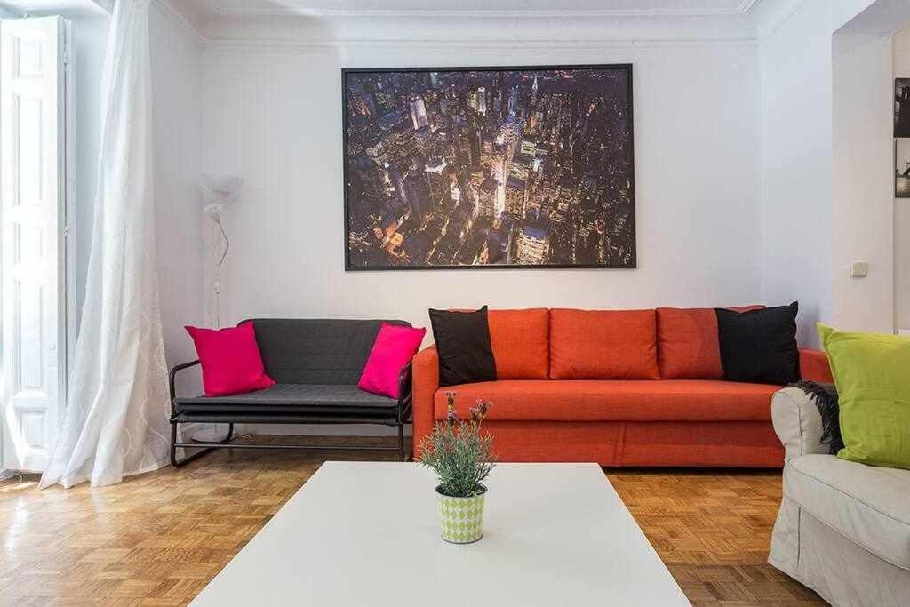 Apartamento Confortable En Atocha Lägenhet Madrid Exteriör bild