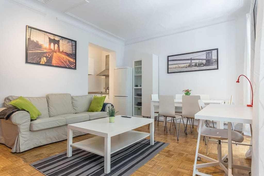 Apartamento Confortable En Atocha Lägenhet Madrid Exteriör bild